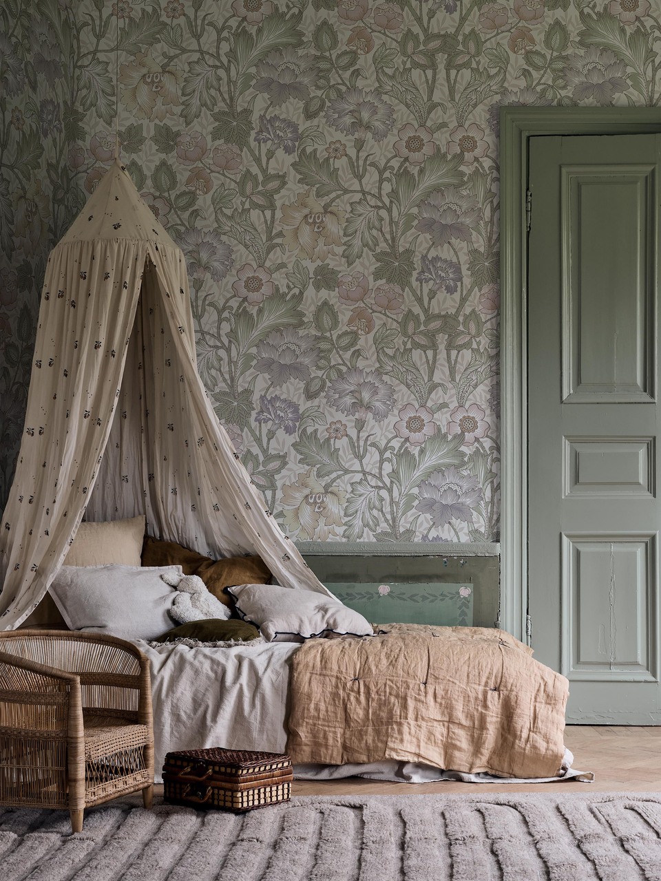9704W_Artsandcrafts_Roomshot_1.jpg