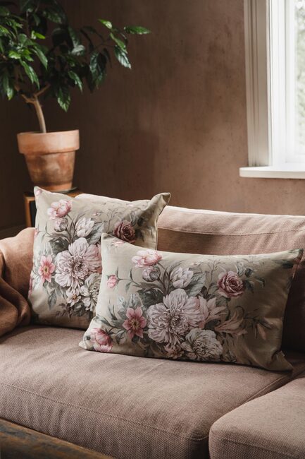 Floral Charm cushion cover 40x60